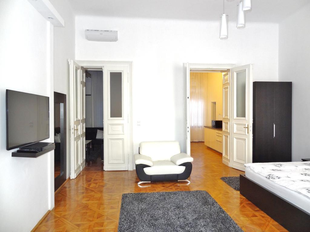 Erzsebet Boulevard Apartment Budapest Phòng bức ảnh