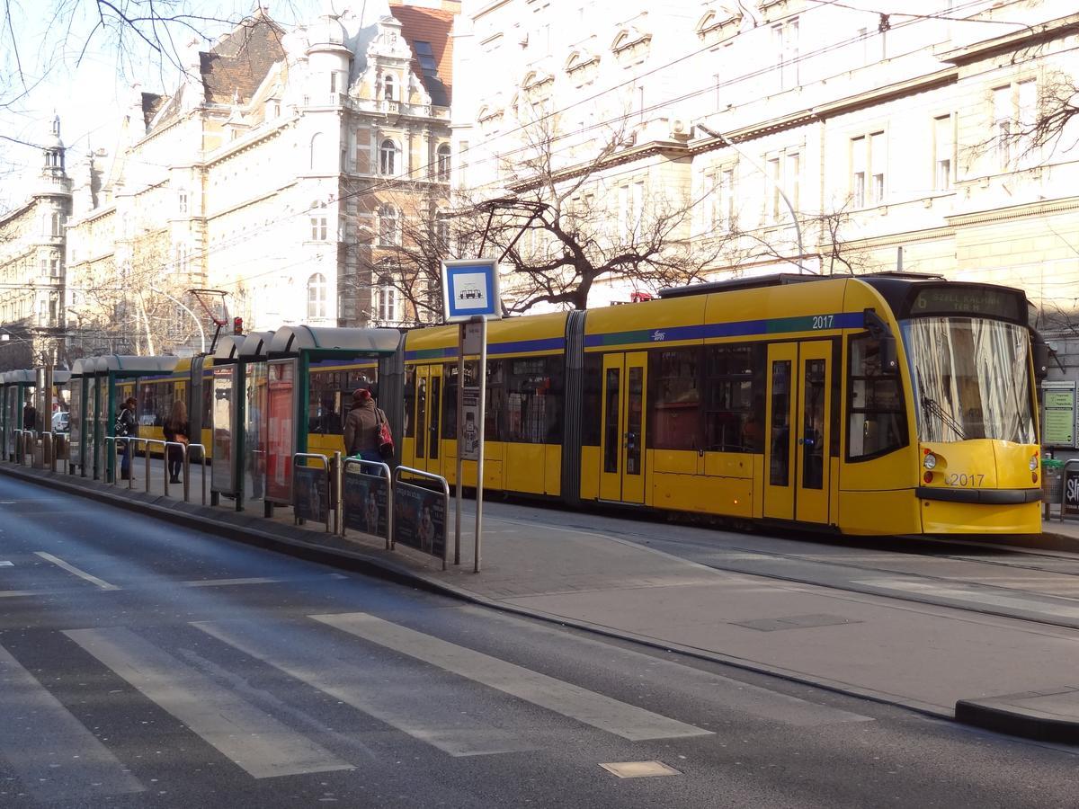 Erzsebet Boulevard Apartment Budapest Ngoại thất bức ảnh